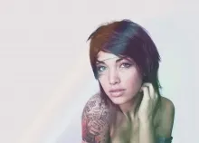 2560x1440 px brunettes tattoos women Art HD Wallpaper