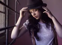 2560x1600 px actress Beautiful Beauty brunette girl Michelle model Trachtenberg woman Art HD Wallpaper